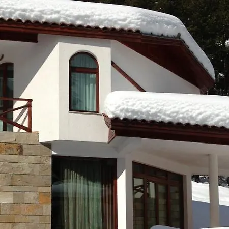 Villa Bron House *