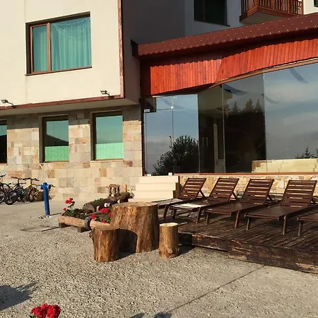Villa Bron House *