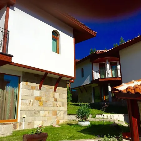 Bron House Villa *