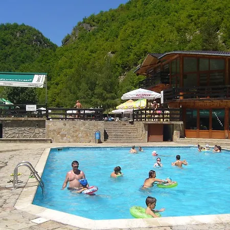 Bron House Villa *