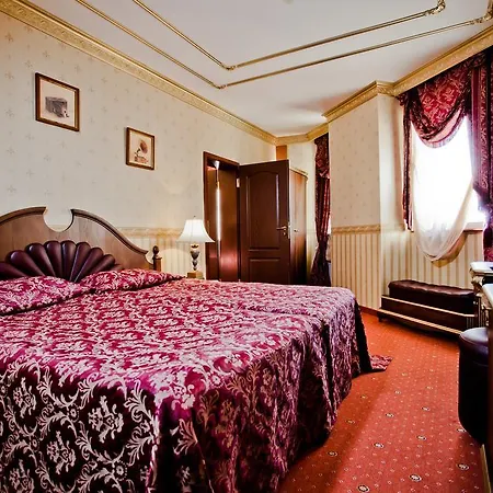 Bron House Villa